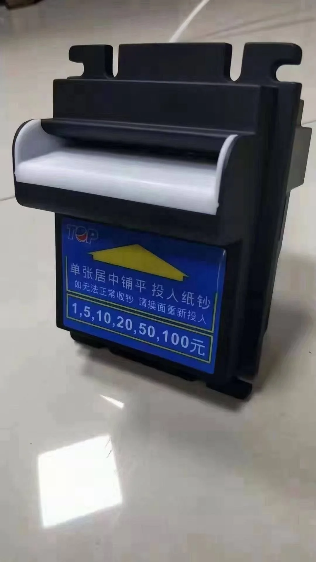 Vending Q - # accepteur de validateur de billets
